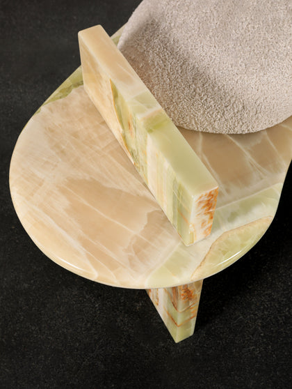Sable Crest Bench — interior view 08