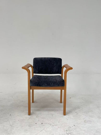 Cedar Dawn Dining Chair — interior view 05