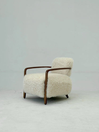 Calder Field Decorative Object — interior view 05