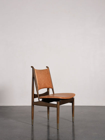 Cove Field Lounge Chair — interior view 03