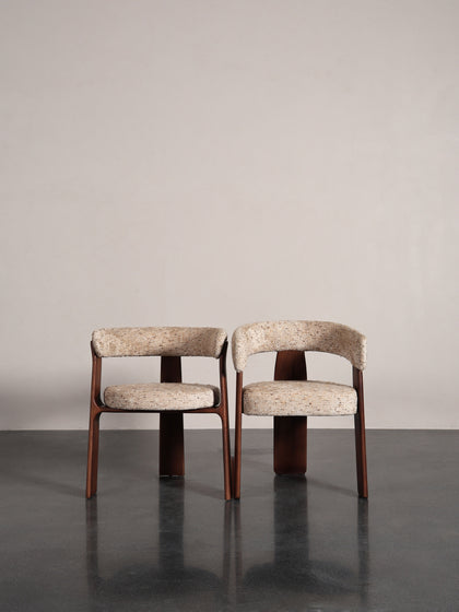 Dahlia Field Lounge Chair — interior view 10