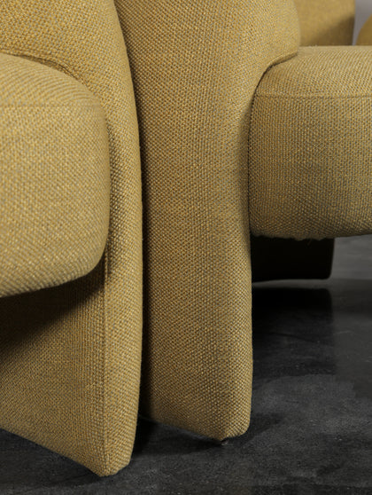 Dover Field Lounge Chair — interior view 07