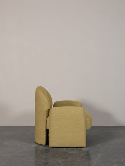 Dover Field Lounge Chair — interior view 13