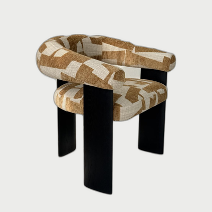 Flora Field Lounge Chair — neutral background 01