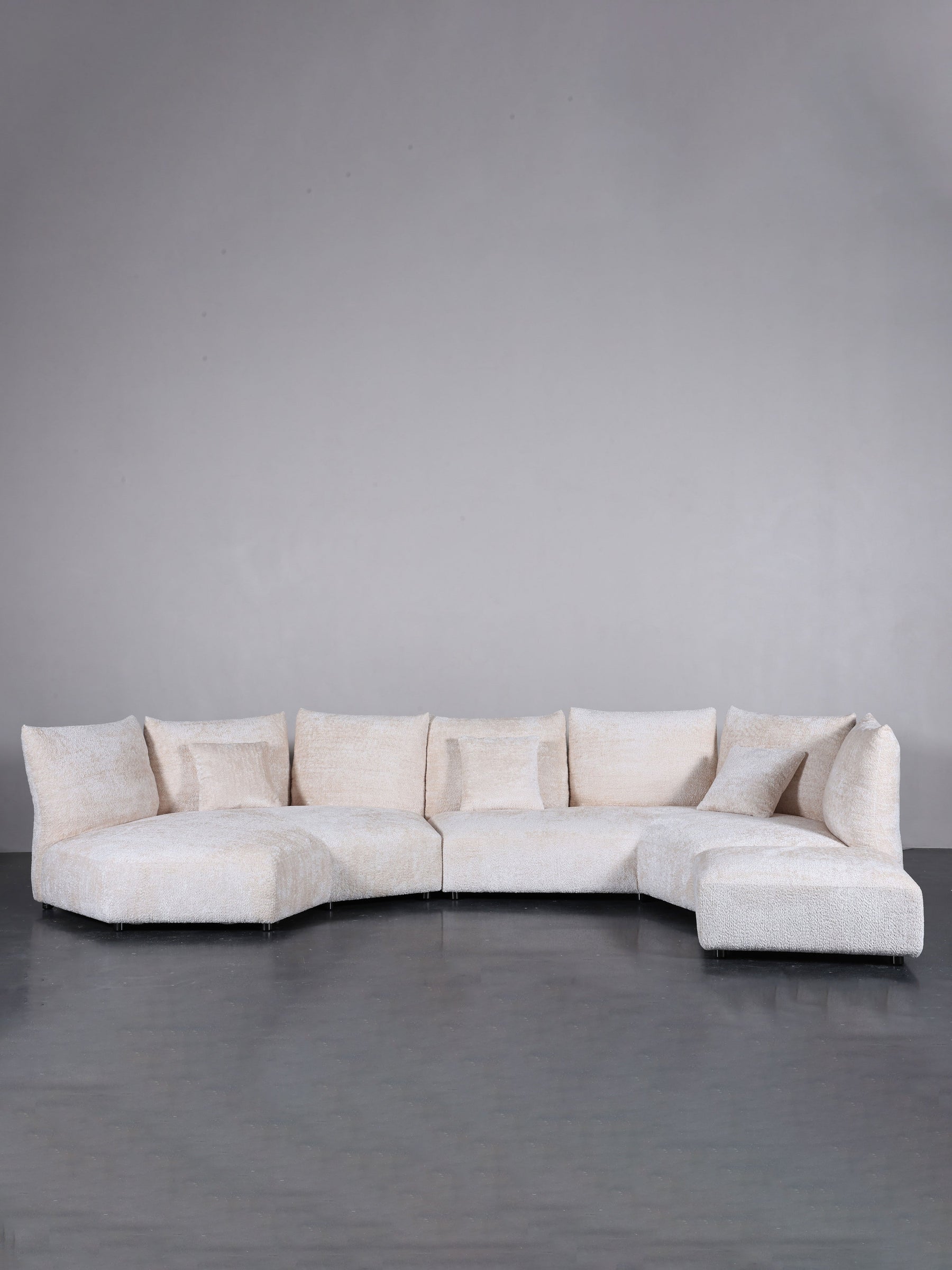 Halo Field Modular Sofa — interior view 03