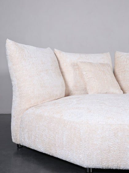 Halo Field Modular Sofa — interior view 05