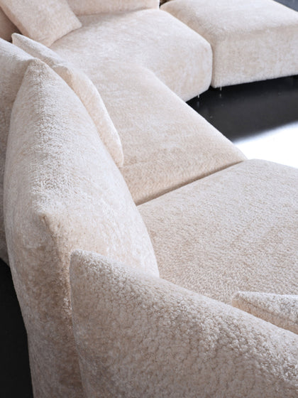 Halo Field Modular Sofa — interior view 07
