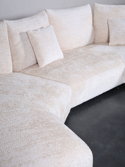 Halo Field Modular Sofa — interior view 08