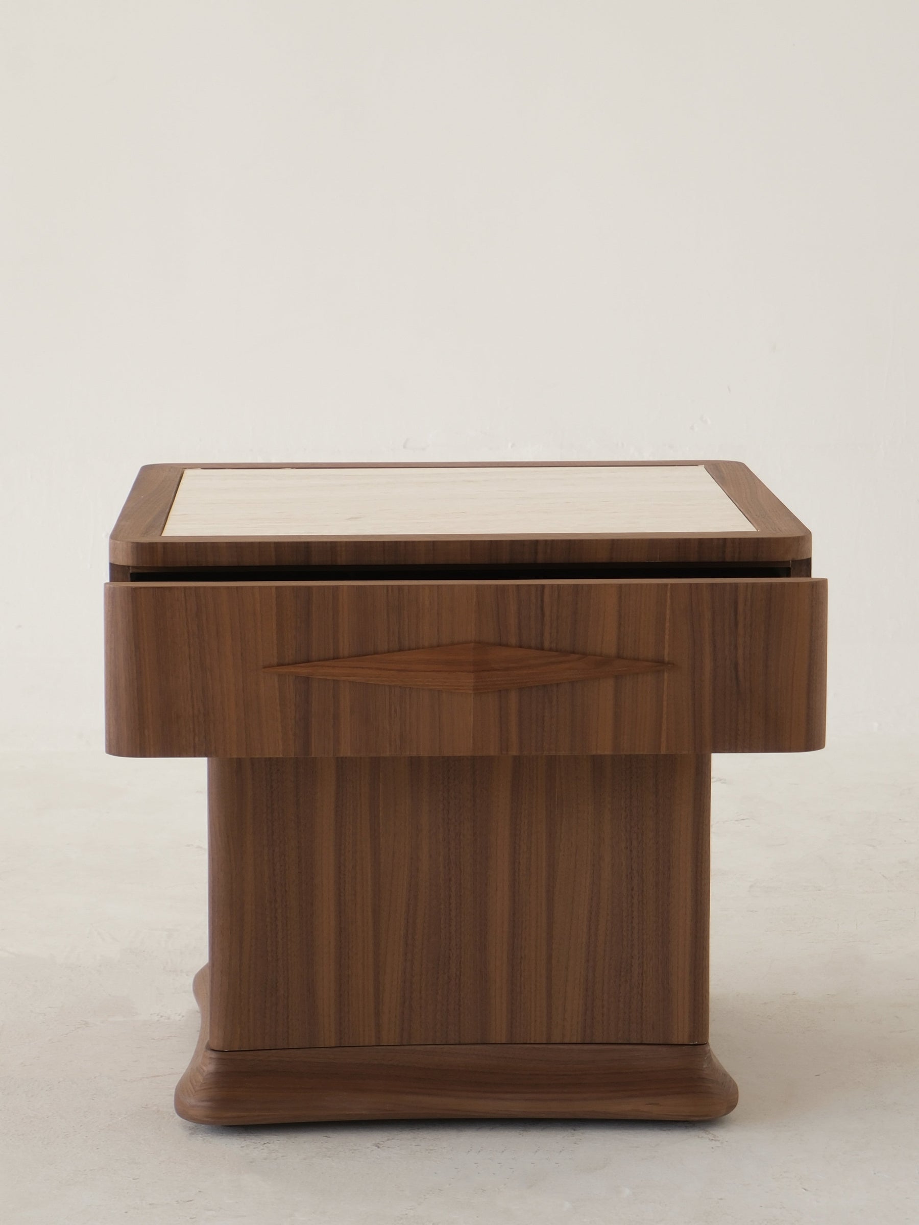 Maple Field Side Table — interior view 05