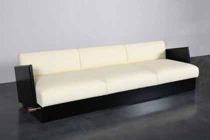 Marlow Field Sofa — interior view 08