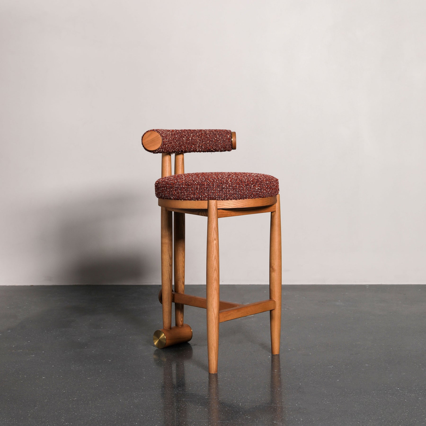 Solace Field Stool — interior view 03