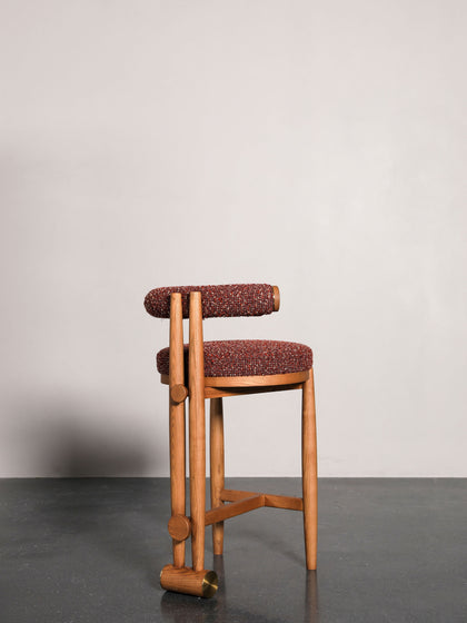 Solace Field Stool — interior view 06