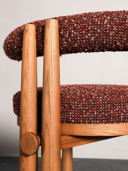 Solace Field Stool — interior view 07