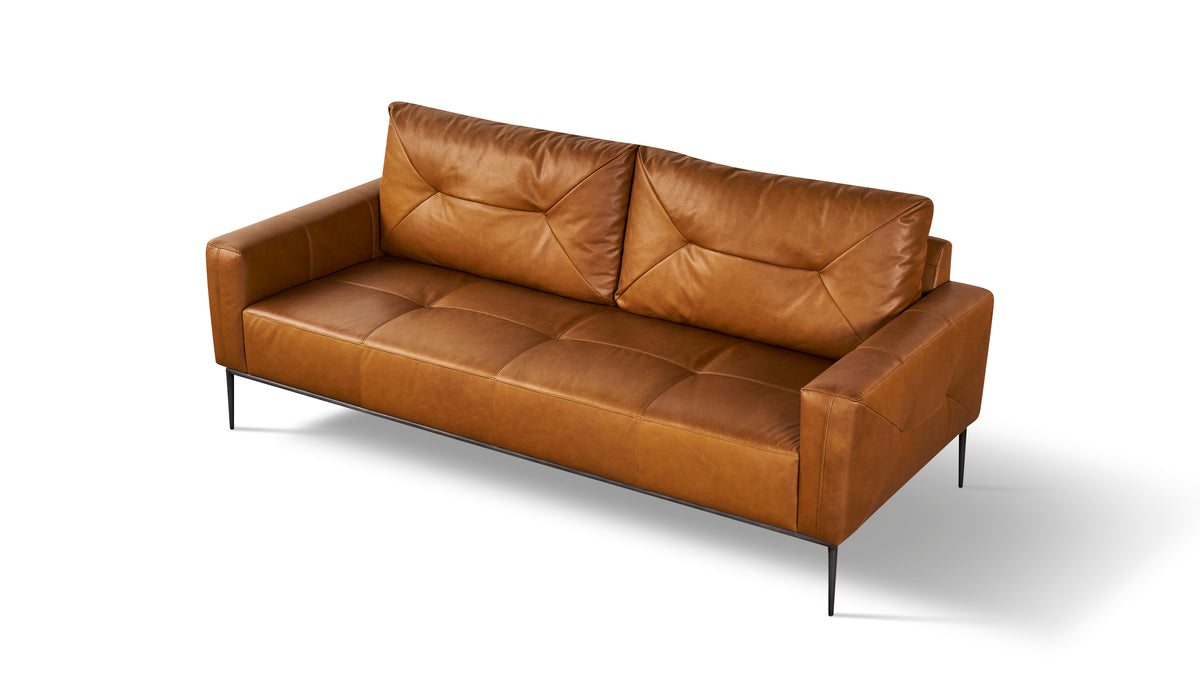 One silhouette. Your dimensions, comfort and finish.