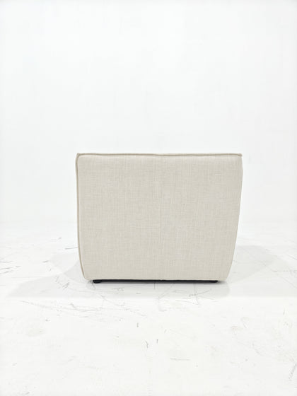 A00004 A00004 Sofa — view 08