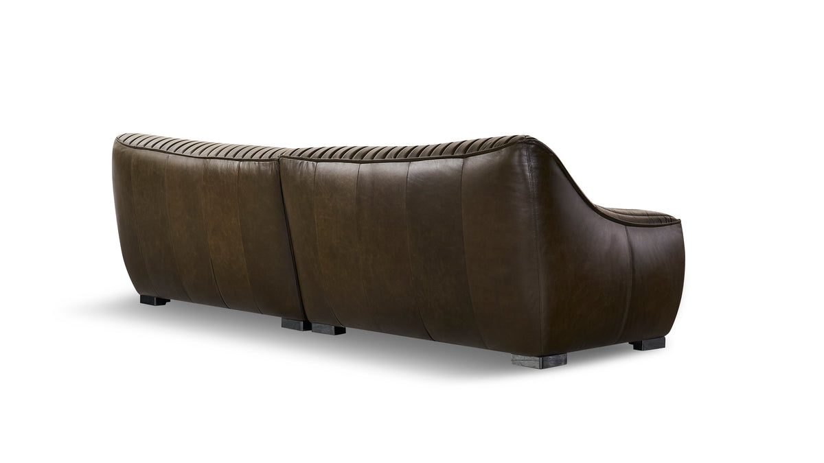 One silhouette. Your dimensions, comfort and finish.
