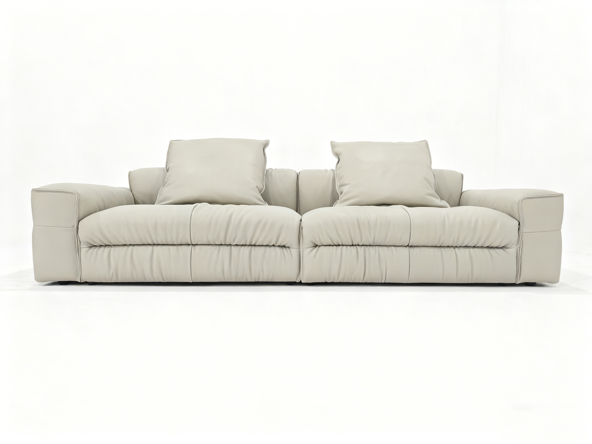 One silhouette. Your dimensions, comfort and finish.