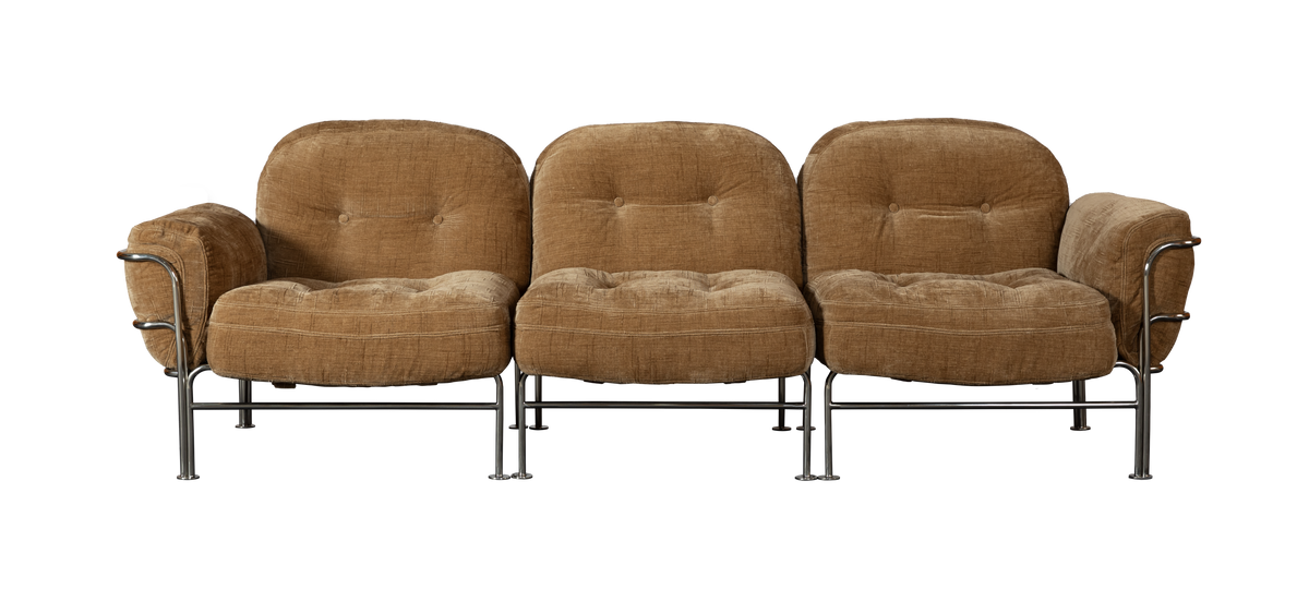 A00024 Sofa in a finished interior.
