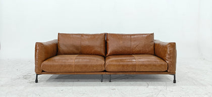 A00026 A00026 Sofa — view 08