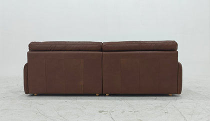 A00032 A00032 Sofa — view 07