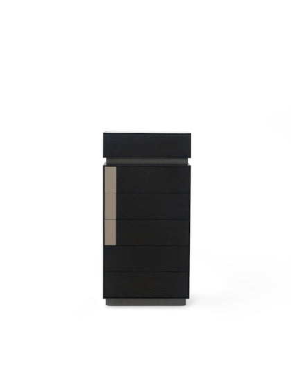 Ivory Form Dresser — interior view 07