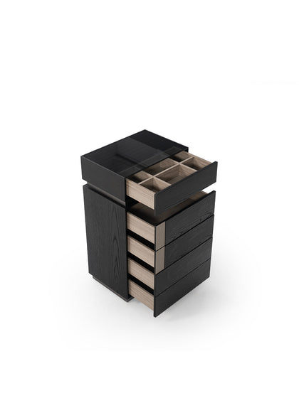 Ivory Form Dresser — interior view 08