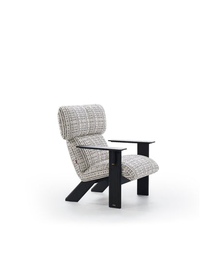 Juniper Form Lounge Chair — interior view 08