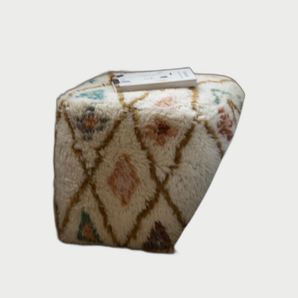 Cove Garden Decorative Object — neutral background 01