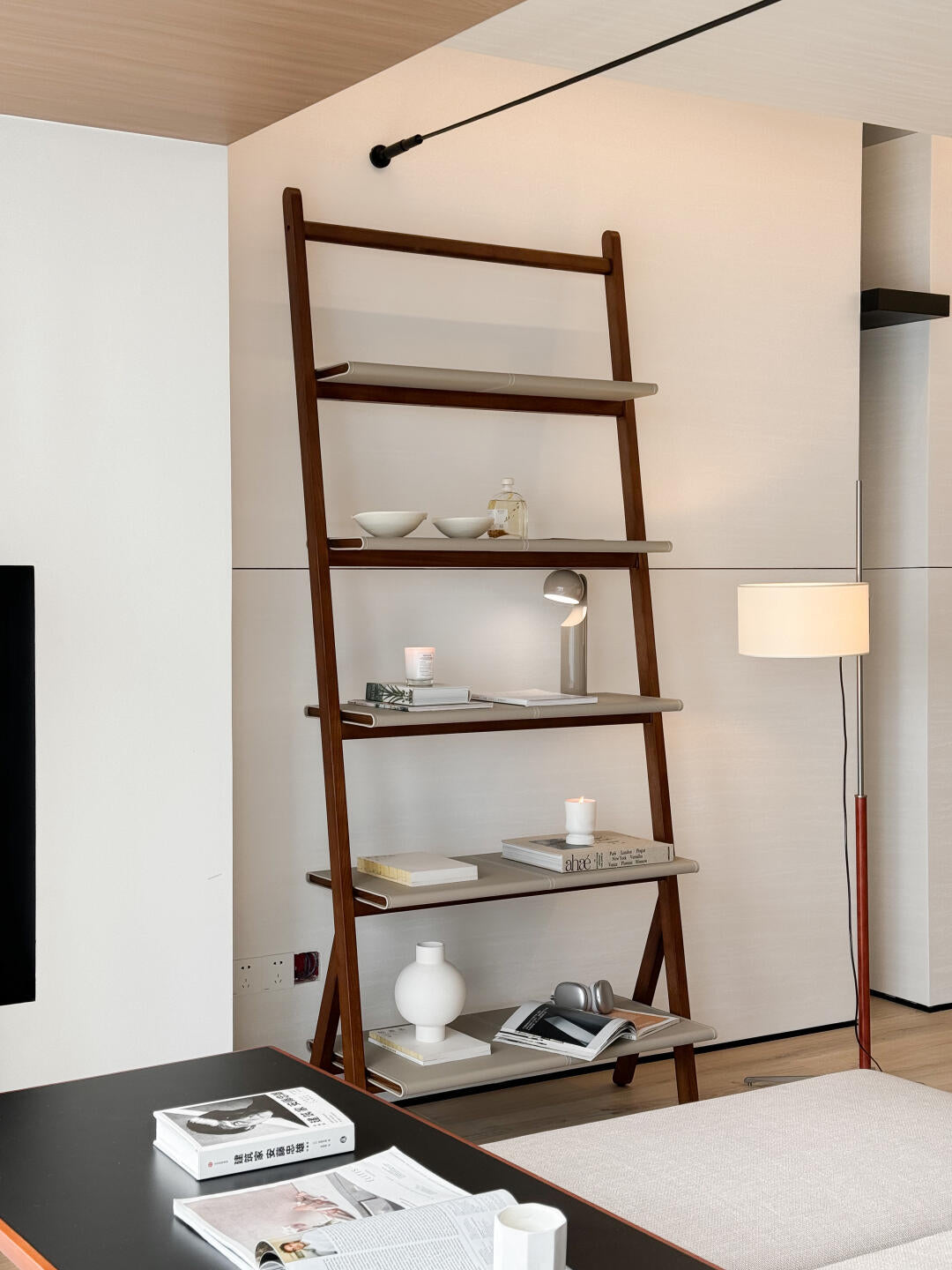 Halo Garden Decorative Object — interior view 06
