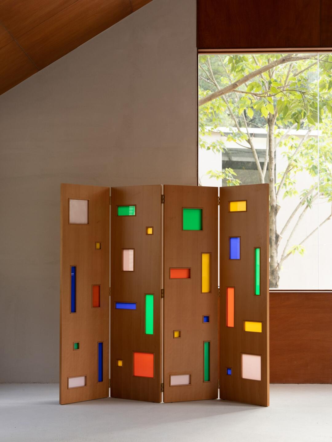 Juniper Garden Decorative Object — interior view 03