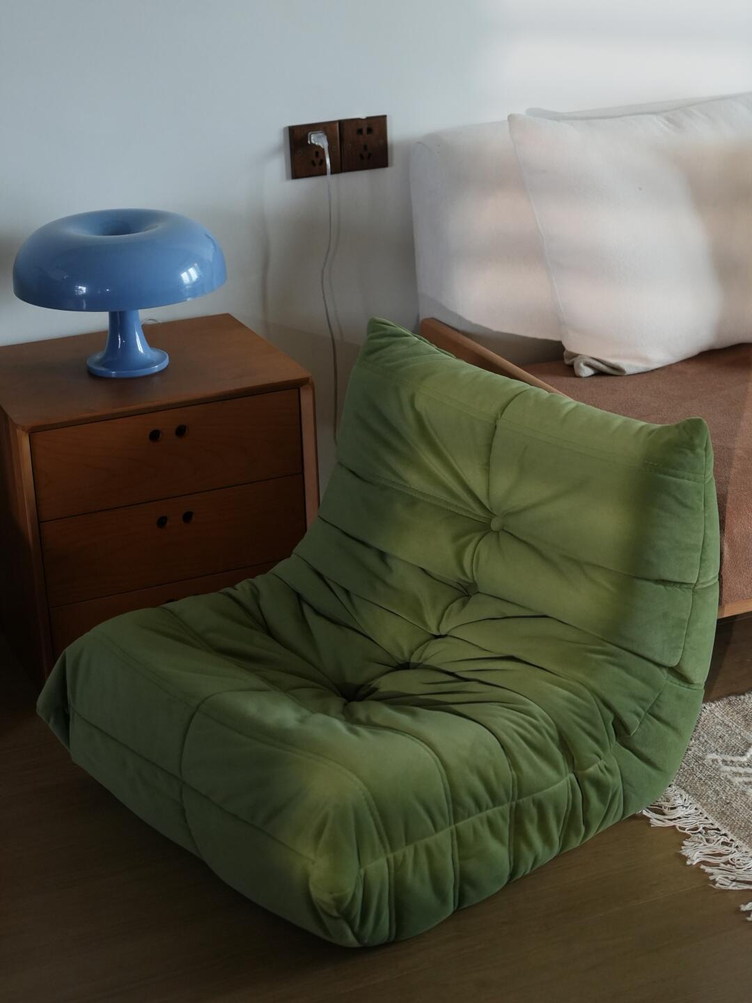 Kestrel Garden Decorative Object — interior view 08