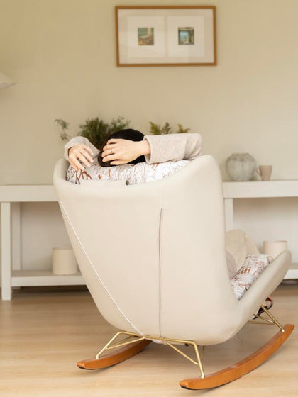 Maple Garden Rocking Chair — interior view 07