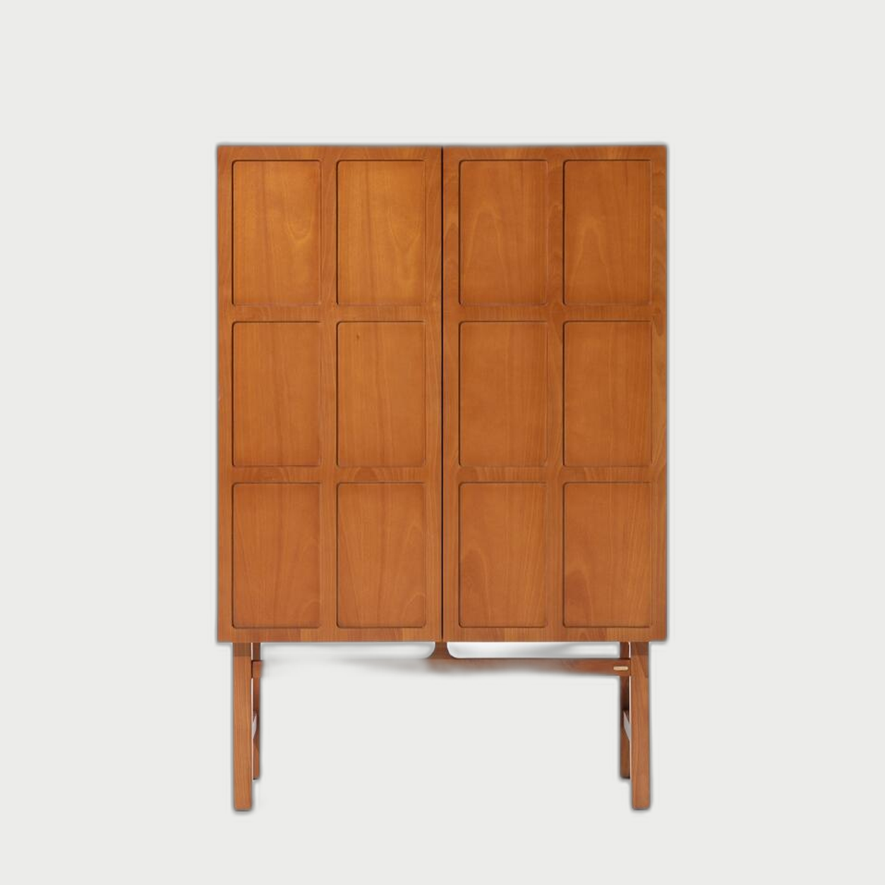Marlow Garden Sideboard — neutral background 01