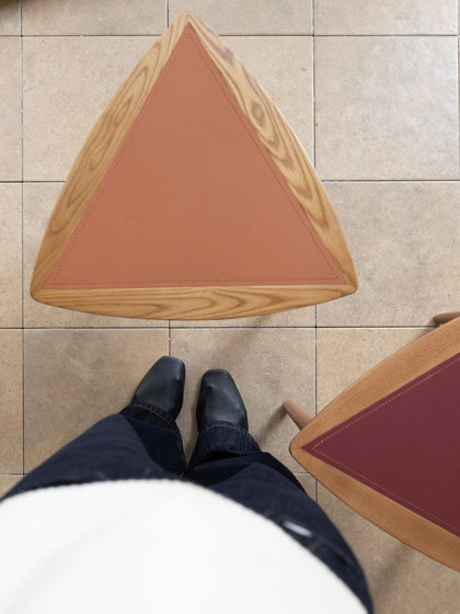 Willow Garden Stool — interior view 06