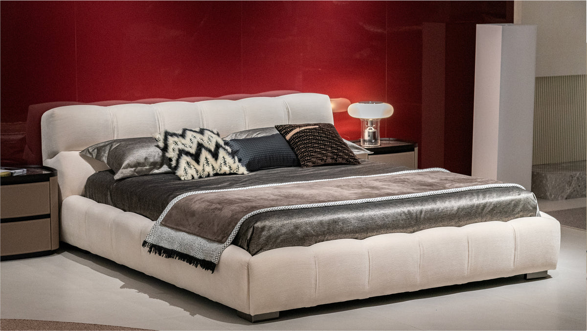One silhouette. Your dimensions, comfort and finish.