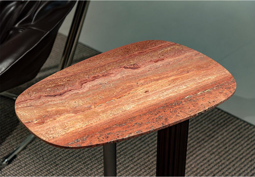 One silhouette. Your dimensions, comfort and finish.