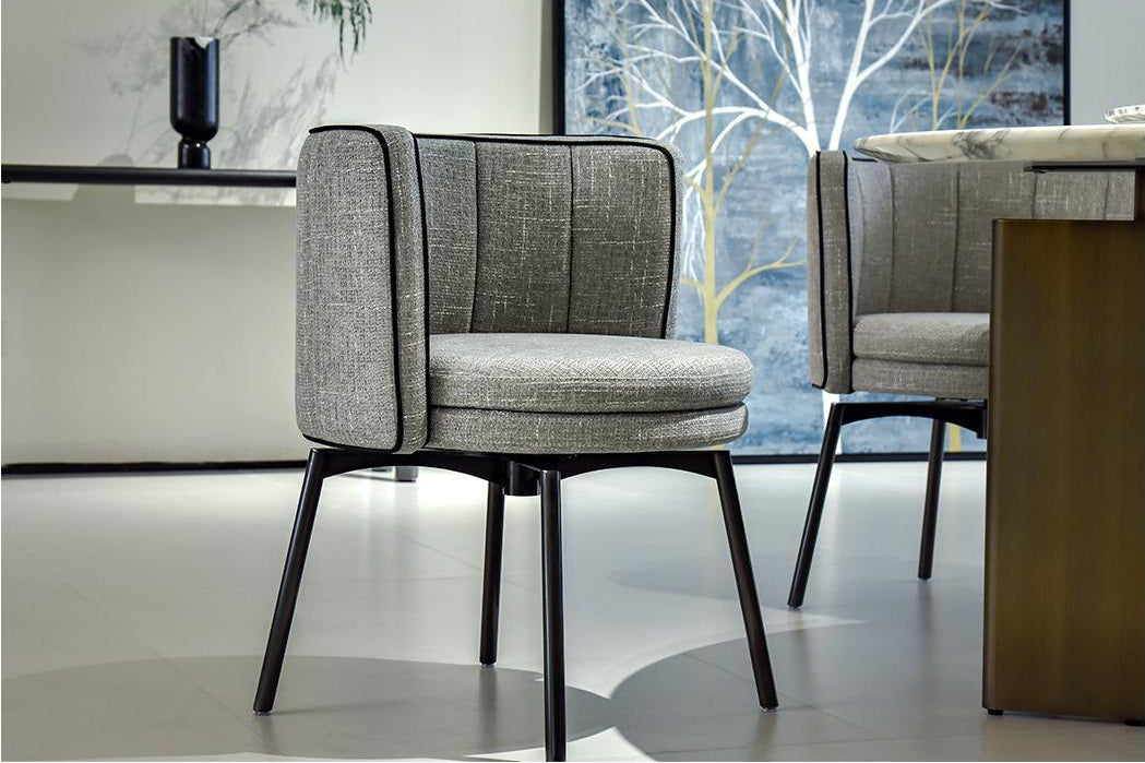 One silhouette. Your dimensions, comfort and finish.