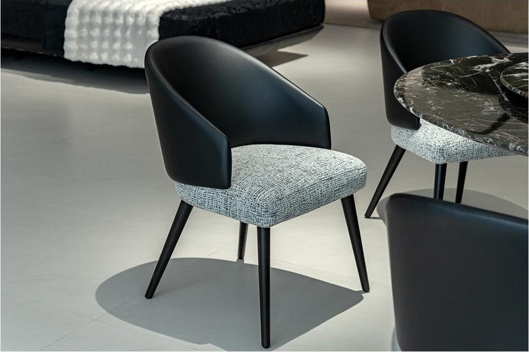 One silhouette. Your dimensions, comfort and finish.