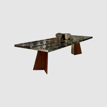 A00058 A00058 Dining Table — view 01