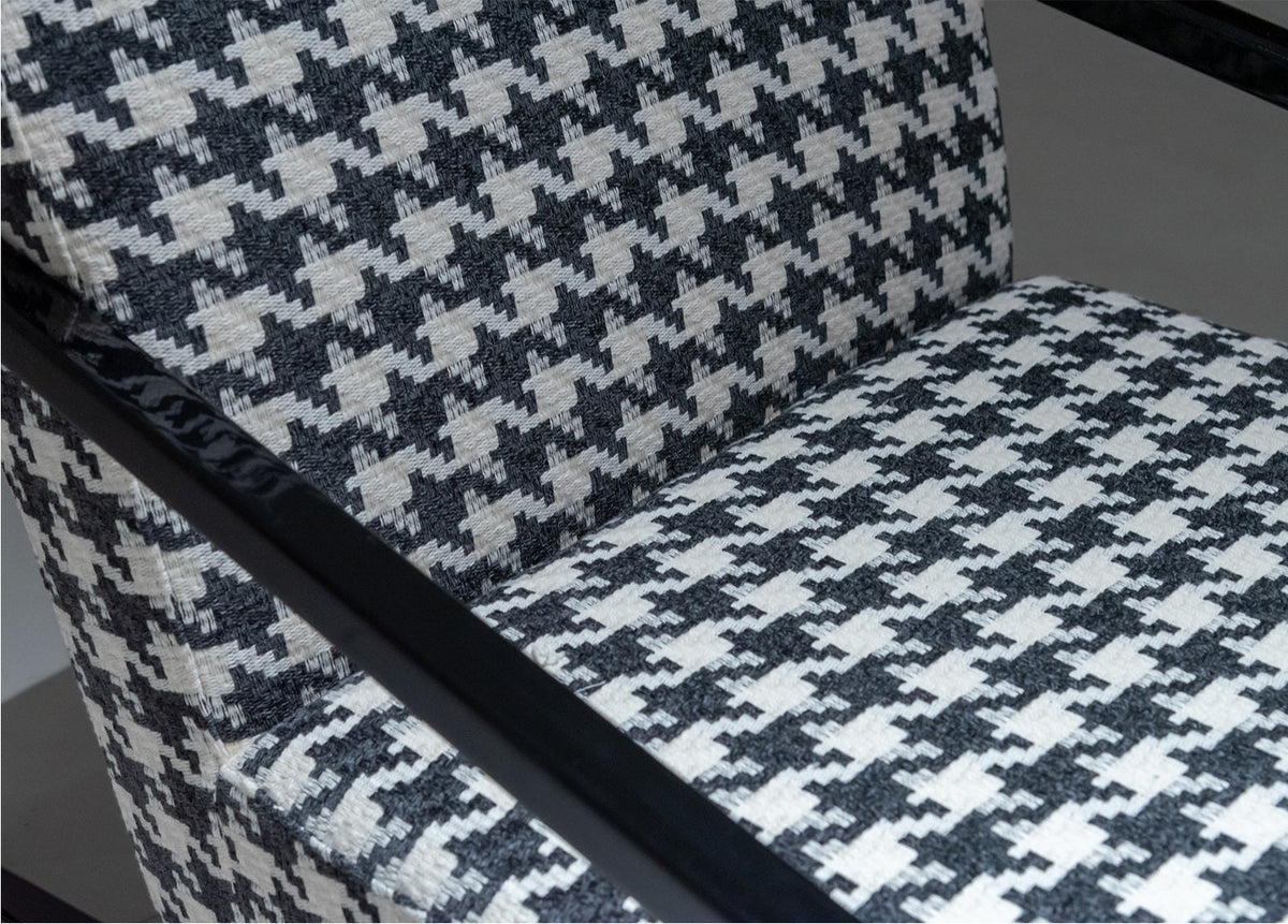 A00381 A00381 Lounge Chair — view 02
