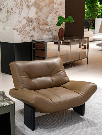 A00445 A00445 Lounge Chair — view 02