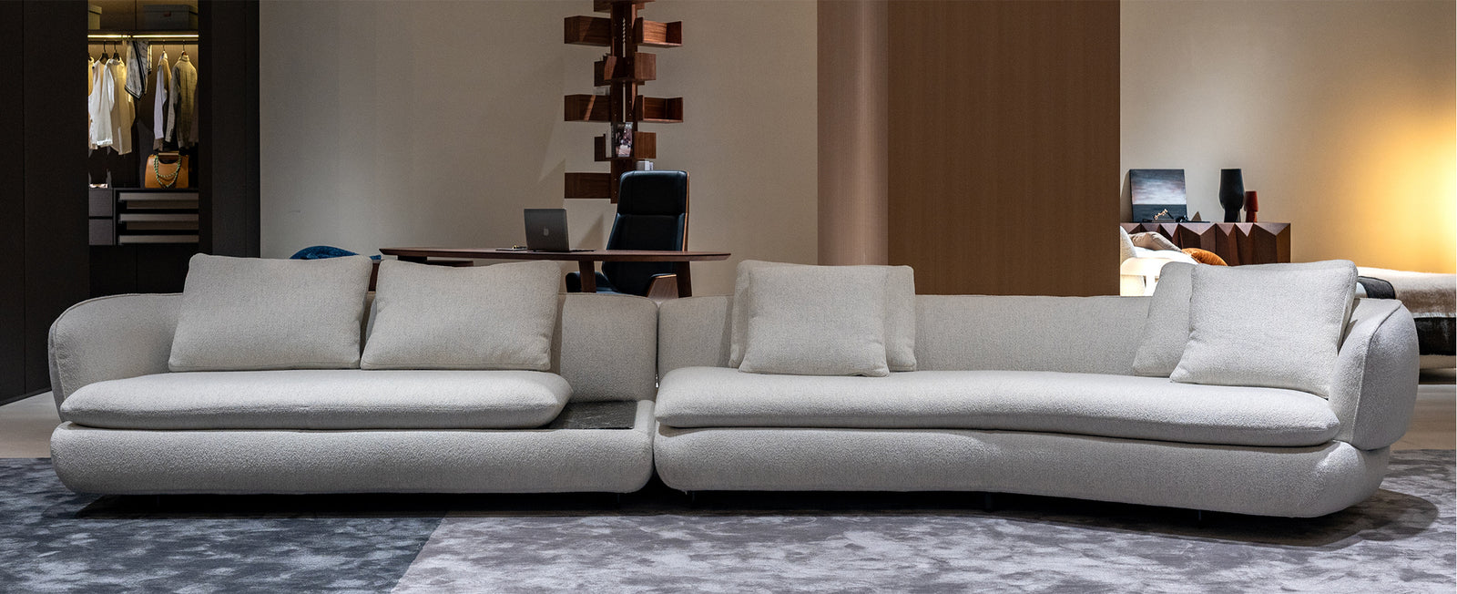 One silhouette. Your dimensions, comfort and finish.