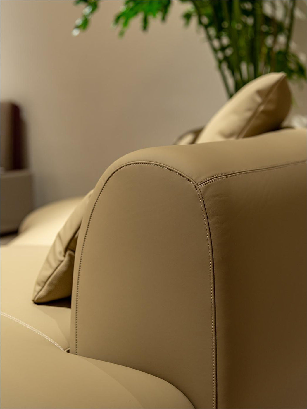 A00336 Sofa in a finished interior.