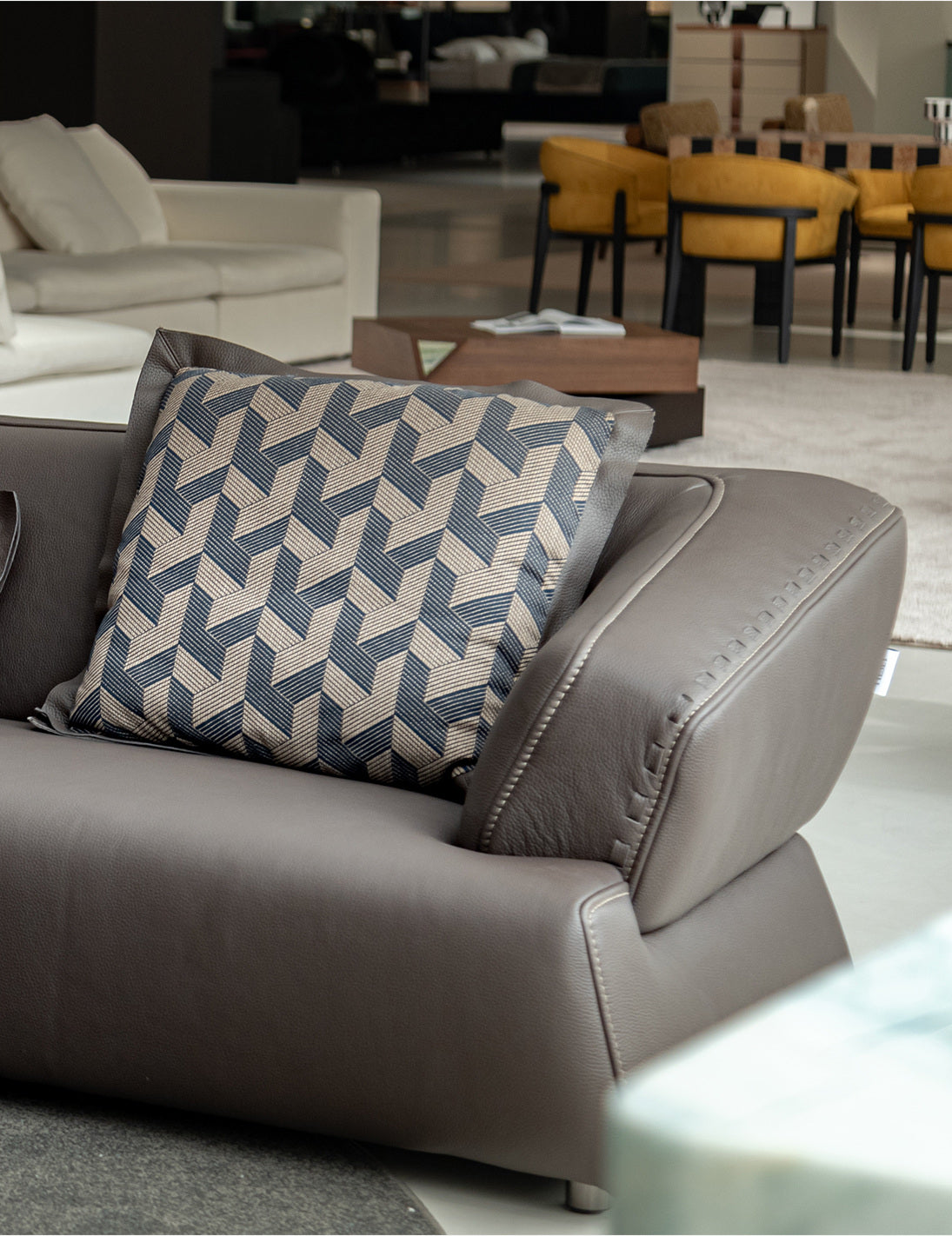 A00375 Sofa in a finished interior.