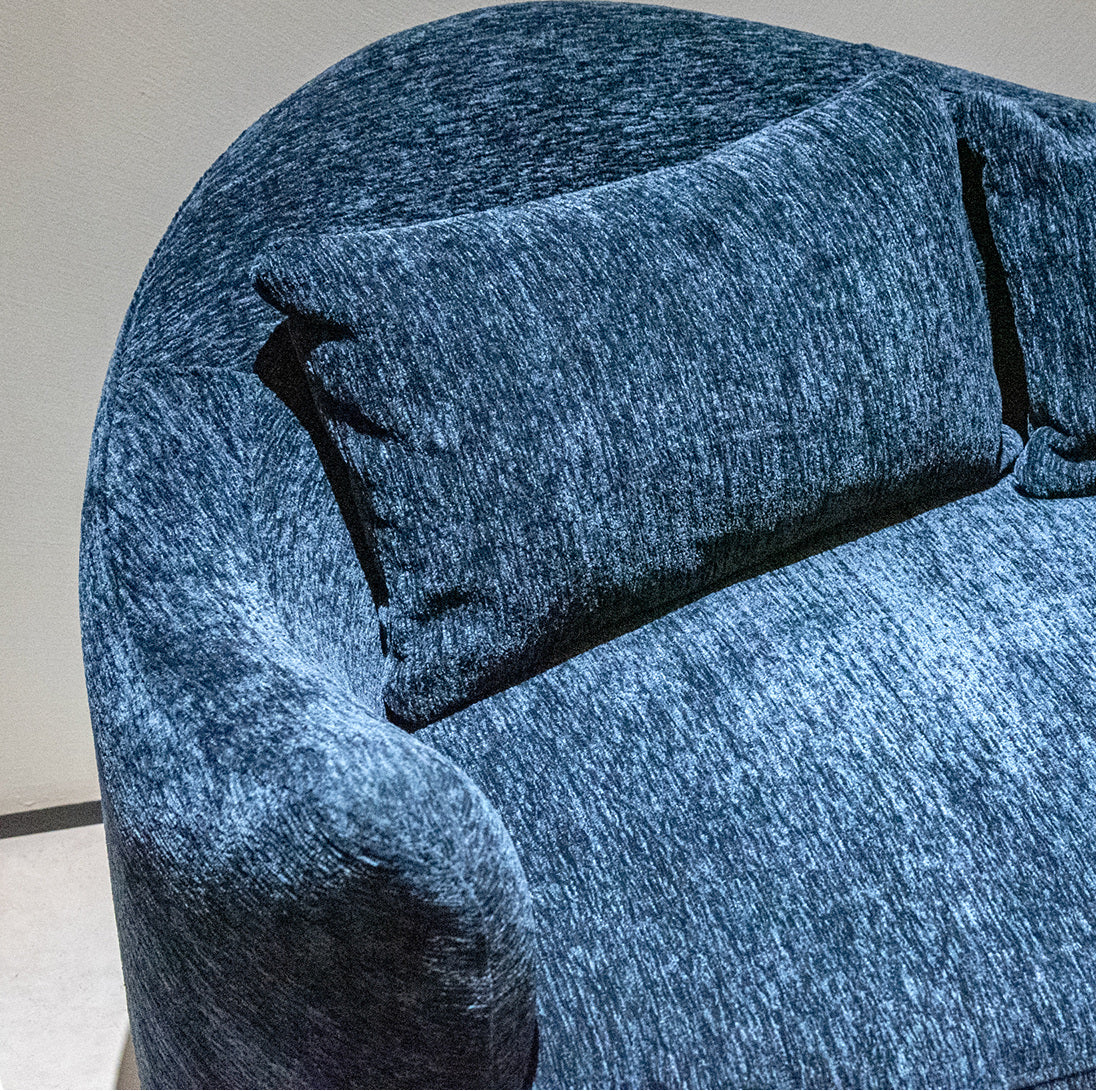A00378 Sofa in a finished interior.