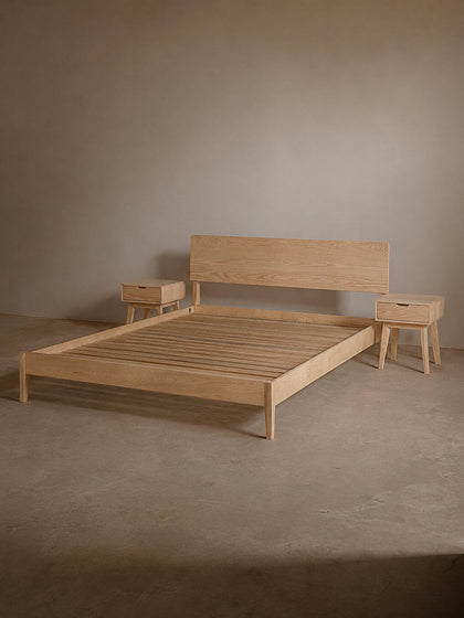 Alder Grove Bed — interior view 09
