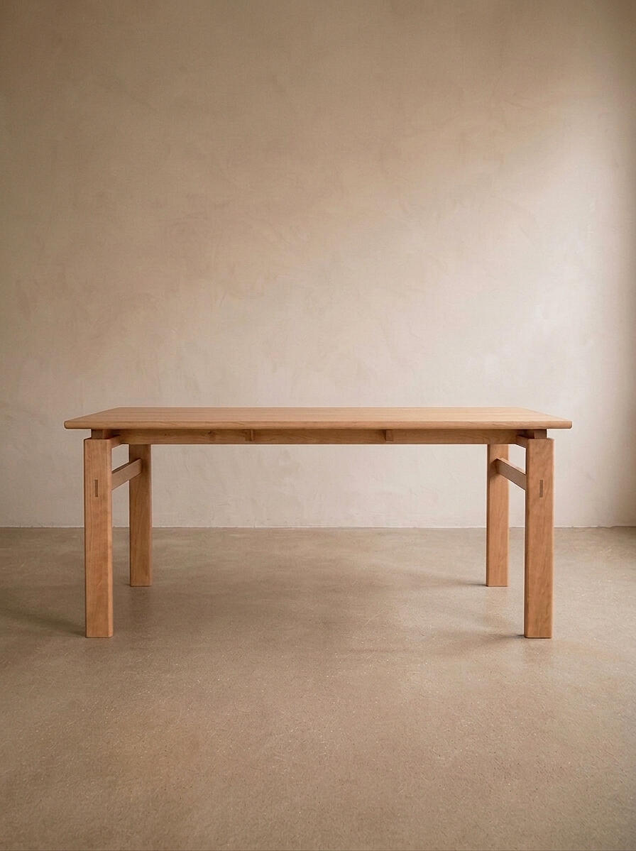 Elm Grove Dining Table — interior view 03
