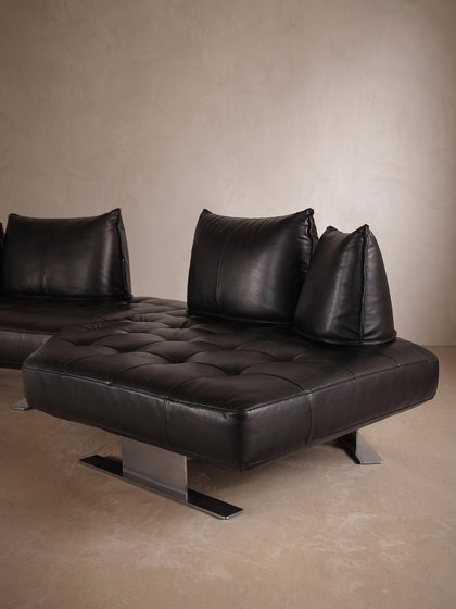 Fawn Grove Modular Sofa — interior view 04
