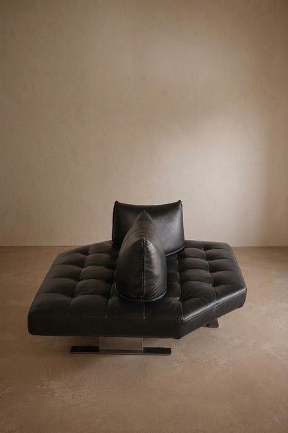 Fawn Grove Modular Sofa — interior view 08