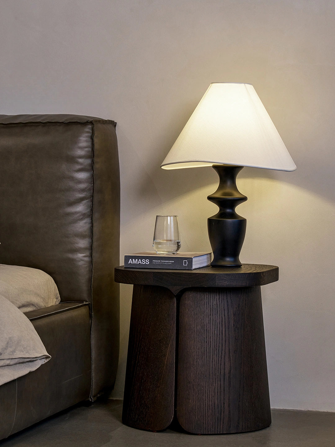 One silhouette. Your dimensions, comfort and finish.